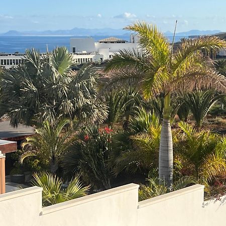 Villa Dedalos - A Luxury Large Villa With A Heated Pool In Puerto Calero Ngoại thất bức ảnh